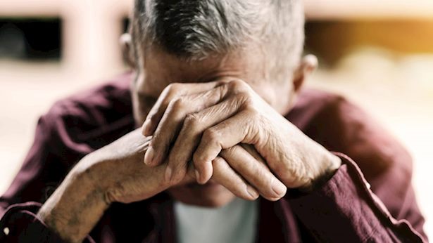 אל תשכחו את ניצולי השואה